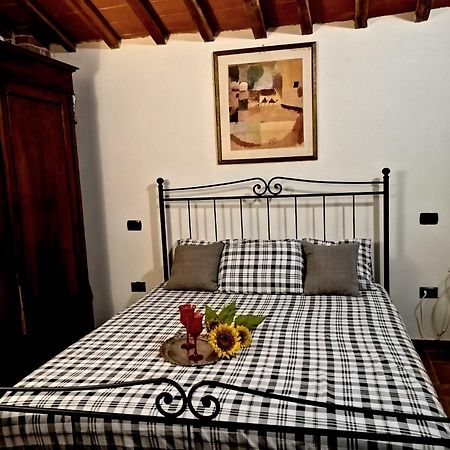 Piccolo Rustico Villa Capannori Bagian luar foto